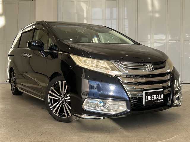 ホンダ オデッセイ アブソルート EX 栃木県 2014(平26)年 6.2万km プレミアムヴィーナスブラックP 純正フリップモニター/純正HDDナビ/　フルセグTV/HDMI/Bluetooth/DISC/あんしんパッケージ/・シティブレーキアクティブシステム/・1列目シート用i-サイドエアバッグシステム/・サイドカーテンエアバッグシステム/コンフォートビューパッケージ/黒革ハーフレザーシート/全周囲カメラ/クルーズコントロール/パドルシフト/両側パワースライドドア/ブラインドスポットモニター/ETC/AUTOライト/LEDヘッドライト/LEDルームランプ/純正フロアマット/純正ドアバイザー