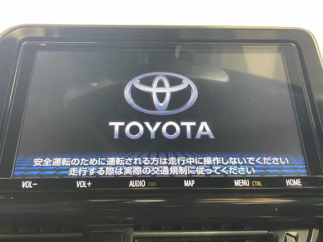 トヨタ Ｃ－ＨＲ G 神奈川県 2018(平30)年 5.4万km ブラック/イエロー 純正9インチSDナビ/Bluetooth・CD・DVD・フルセグTV・SD/トヨタセーフティセンス/レーダークルーズコントロール/ハーフレザーシート/シートヒーター/バックカメラ/純正18インチアルミホイール/前側ドライブレコーダー/ETC/スマートキー/純正フロアマット/LEDヘッドライト/オートマチックハイビーム/レーンキープアシスト/横滑り防止装置/盗難防止装置/衝突被害軽減システム