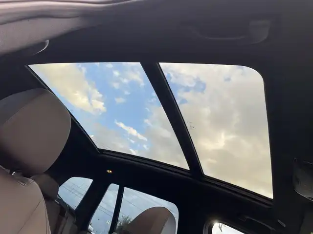 ＢＭＷ Ｘ３ M40d 東京都 2019(令1)年 6.6万km アルピンホワイトⅢ ４WD/ハイラインＰＫＧ/パノラマＳＲ/茶革/Ｒシートヒーター/Ｍスポーツブレーキ/18インチスタッドレスケレナーズAW（24年製）/メーカーナビ/ＢＭＷＨＵＤ/Ｍ４０ｄ専用デザインエレメント/アンビエントライト/パーキングアシストプラス/ドライビングアシストプラス/ハイマウント・ブレーキ・ライト（LED）/アダプティブ・ヘッドライト/自動防眩ドア・ミラー/ETC2.0/アイドリングストップ/スペアキー