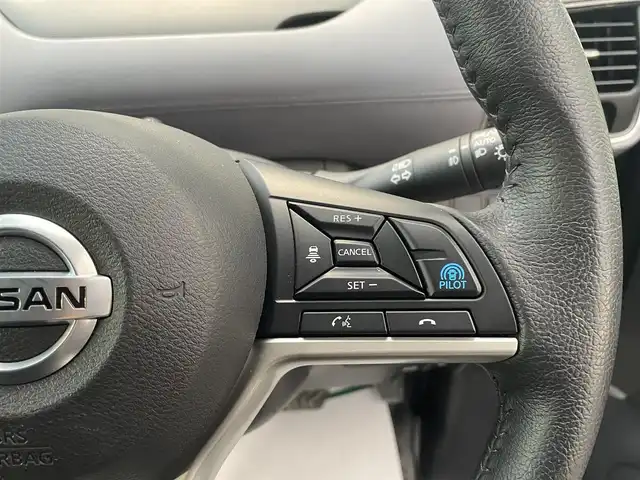 日産 セレナ e－パワー ハイウェイスター V 福岡県 2022(令4)年 1.7万km アズライトブルー 純正7型SDナビ(フルセグTV/CD/DVD/BT)/アラウンドビューモニター/プロパイロット/エマージェンシーブレーキ/コーナーセンサー/ブラインドスポットモニター/両側電動パワースライドドア/ドラレコ/ETC/デジタルインナーミラー/純正LEDヘッドライト/純正15インチアルミホイール/スマートキー/プッシュスタート