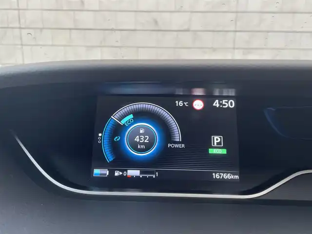 日産 セレナ e－パワー ハイウェイスター V 福岡県 2022(令4)年 1.7万km アズライトブルー 純正7型SDナビ(フルセグTV/CD/DVD/BT)/アラウンドビューモニター/プロパイロット/エマージェンシーブレーキ/コーナーセンサー/ブラインドスポットモニター/両側電動パワースライドドア/ドラレコ/ETC/デジタルインナーミラー/純正LEDヘッドライト/純正15インチアルミホイール/スマートキー/プッシュスタート