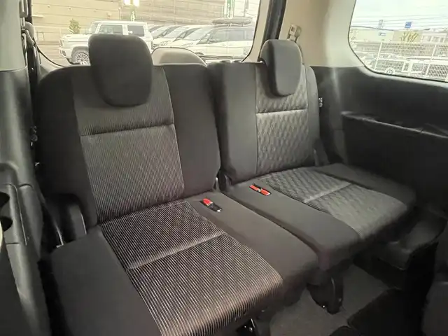 日産 セレナ e－パワー ハイウェイスター V 福岡県 2022(令4)年 1.7万km アズライトブルー 純正7型SDナビ(フルセグTV/CD/DVD/BT)/アラウンドビューモニター/プロパイロット/エマージェンシーブレーキ/コーナーセンサー/ブラインドスポットモニター/両側電動パワースライドドア/ドラレコ/ETC/デジタルインナーミラー/純正LEDヘッドライト/純正15インチアルミホイール/スマートキー/プッシュスタート