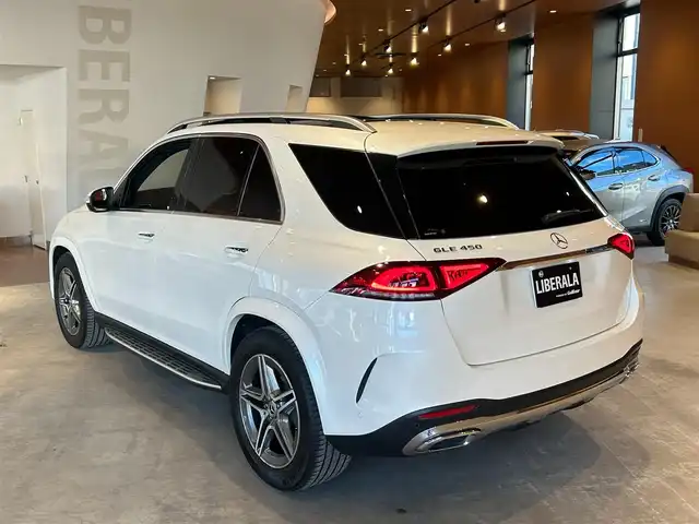 メルセデス・ベンツ ＧＬＥ４５０ 4MATIC スポーツ 道央・札幌 2019(令1)年 1.1万km ダイヤモンドホワイト ダイヤモンドホワイト/パノラミックスライディングルーフ/ヘッドアップディスプレイ/Burmesterサラウンドサウンド/エアバランスパッケージ/エナジャイジングパッケージ/レーダーセーフティパッケージ/本革シート/シートヒーター/シートベンチレーション/AIRMATICサスペンション/ワイヤレスチャージング/マルチビームLEDヘッドライト/アダプティブハイビームアシストプラス/純正メモリナビ/フルセグTV/USB/Bluetooth/360°カメラ/パワーテールゲート