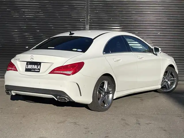 メルセデス・ベンツ ＣＬＡ２５０ 静岡県 2014(平26)年 4.3万km カルサイトホワイト レーダーセーフティパッケージ/ハーフレザーシート/ブラインドスポットアシスト/COMANDシステム/(CD/DVD/Bluetooth/フルセグ)/衝突被害軽減システム/バックカメラ/アダプティブクルーズコントロール/レーンキープアシスト/パーキングアシスト/メモリー付パワーシート/キーレスキー/ETC/ドライブレコーダー/純正フロアマット/純正18インチアルミホイール/保証書/取扱説明書
