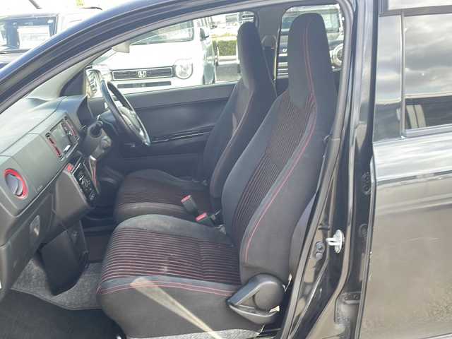 スズキ アルト ターボRS 徳島県 2017(平29)年 10.2万km ブルーイッシュブラックパール3 衝突軽減ブレーキ/純正7インチナビ/（Bluetooth/フルセグTV/CD/DVD/SD/AUX/ipod）/インタークーラーターボ/パドルシフト/シートヒーター/HIDヘッドライト/オートライト/ETC/ドライブレコーダー/電格ミラー/ドアバイザー/社外AW/純正フロアマット/プッシュスタート/スマートキー