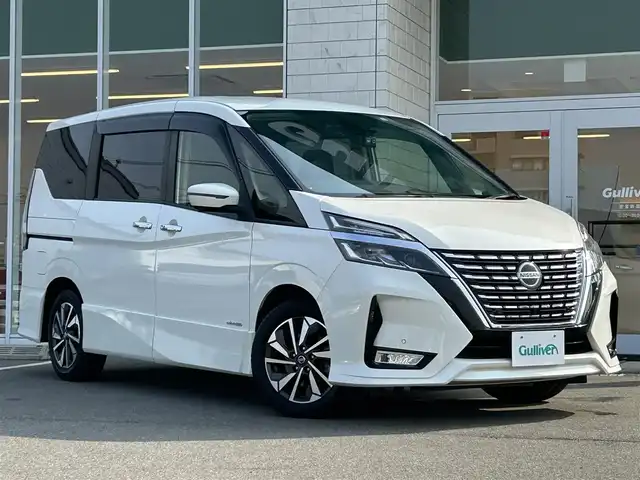 日産 セレナ ハイウェイスター V 兵庫県 2019(令1)年 2.7万km ブリリアントホワイトパール アラウンドビューモニター/10.2インチフリップダウンモニター/アルパイン11インチSDナビ/（フルセグ/BT/CD/DVD/USB/SD）/ハンズフリーパワースライドドア/両側パワースライドドア/ステアリングリモコン/社外前後ドライブレコーダー/エンジンスターター/LEDヘッドライト/プッシュスタート/スマートキー/ETC2.0/サイド＆カーテンエアバッグ