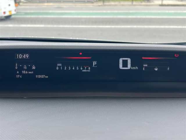 ホンダ ステップワゴン B ホンダセンシング 兵庫県 2019(平31)年 11.3万km プラチナホワイトパール 純正ナビ/(CD/DVD/BT/USB/iPod)/フルセグTV/バックカメラ/ETC/片側パワースライドドア/衝突軽減ブレーキ/レーダークルーズコントロール/ステアリングリモコン/ヘッドライトレベライザー/リモコンキー/電動格納ミラー/社外フロアマット/純正フロアマット/純正アルミ16インチ