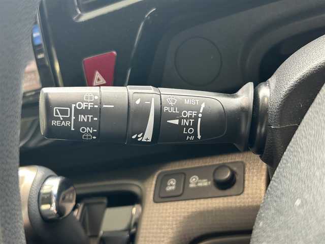 ホンダ ステップワゴン B ホンダセンシング 兵庫県 2019(平31)年 11.3万km プラチナホワイトパール 純正ナビ/(CD/DVD/BT/USB/iPod)/フルセグTV/バックカメラ/ETC/片側パワースライドドア/衝突軽減ブレーキ/レーダークルーズコントロール/ステアリングリモコン/ヘッドライトレベライザー/リモコンキー/電動格納ミラー/社外フロアマット/純正フロアマット/純正アルミ16インチ