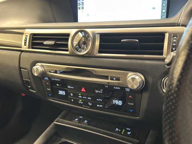 レクサス ＧＳ 300h Fスポーツ 岐阜県 2017(平29)年 13万km ブラック セーフティセンス/黒革シート/純正ナビ/バックカメラ/シートヒーター/ベンチレーションシート/シートメモリー/前後ドライブレコーダー/ブラインドスポットモニター/ビルトインETC