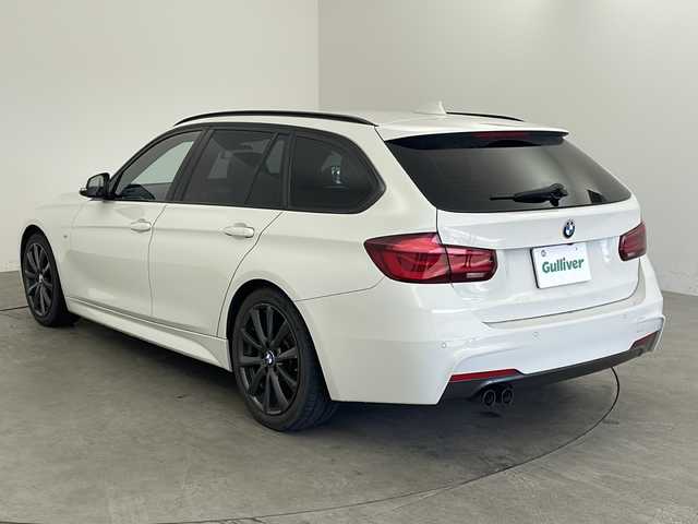 ＢＭＷ ３２０ｄ ツーリングMスポーツEDシャドー 兵庫県 2018(平30)年 12.3万km アルピンホワイトⅢ 純正アルミホイールセット積み込み