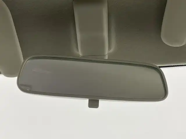 日産 キューブ 15M Vセレクション 埼玉県 2006(平18)年 5.2万km アクアミント 純正ナビ　スマートキー　オートライト　地デジＴＶ　ＣＤ再生　ヘッドライトレベライザー　電動格納ミラー　フロアマット　フロントフォグランプ　エアコン　パワーウィンドウ　ベンチシート