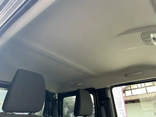 スズキ ジムニー XC 埼玉県 2021(令3)年 3.4万km ブルーイッシュブラックパール3 4WD/社外ナビ/（ワンセグTV/BT/CD/DVD/FM）/バックカメラ/クルーズコントロール/両側シートヒーター/スマートスペアキー×1/プッシュスタート/純正フロアマット/オートLEDライト/純正16インチAW/背面タイヤあり/ダウンヒルアシストコントロール/車線逸脱警報/ウィンカーミラー/シガーソケット/車両取扱説明書/保証書