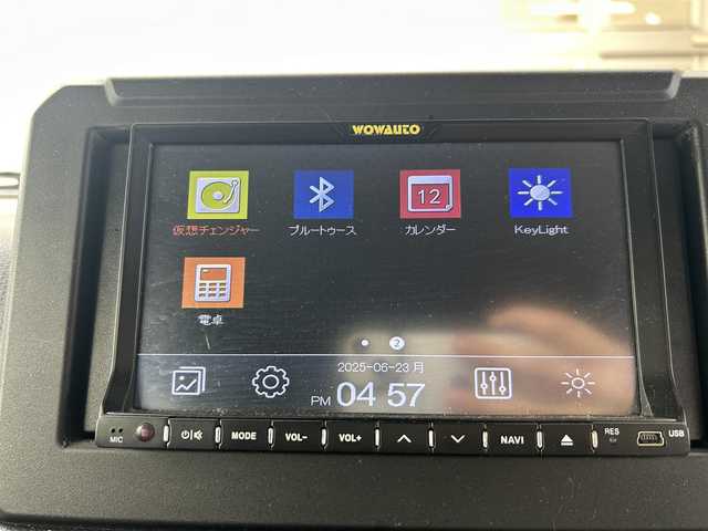 スズキ ジムニー XC 埼玉県 2021(令3)年 3.4万km ブルーイッシュブラックパール3 4WD/社外ナビ/（ワンセグTV/BT/CD/DVD/FM）/バックカメラ/クルーズコントロール/両側シートヒーター/スマートスペアキー×1/プッシュスタート/純正フロアマット/オートLEDライト/純正16インチAW/背面タイヤあり/ダウンヒルアシストコントロール/車線逸脱警報/ウィンカーミラー/シガーソケット/車両取扱説明書/保証書