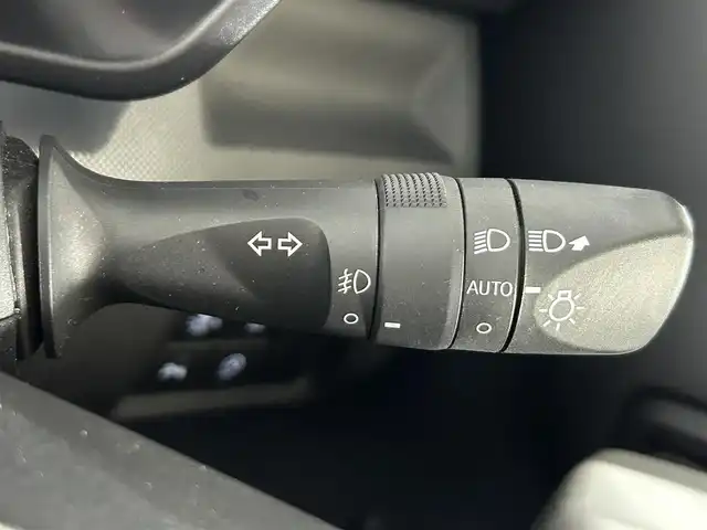 トヨタ ライズ Z 佐賀県 2020(令2)年 3.9万km ブラックマイカメタリック/シャイニングホワイトパール 社外9インチナビ/AM/FM/CD/DVD/SD/BT/USB/フルセグTV/アラウンドビューモニター/レーダークルーズコントロール/トヨタセーフティセンス/モデリスタエアロ/シートヒーター/ビルトインETC/前後ドライブレコーダー/フロアマット/ドアバイザー/前後コーナーセンサー/純正17インチアルミホイール/LEDヘッドライト/フォグランプ/スマートキー