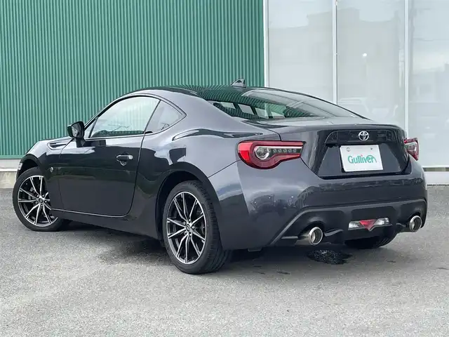トヨタ ８６ GT 愛知県 2016(平28)年 6.6万km ダークグレーメタリック 純正ナビ/・Bluetooth/・CD/DVD/・フルセグテレビ/・SD音楽録音/バックカメラ/オートライト/LEDヘッドライト/クルーズコントロール/ETC/スマートキー/純正フロアマット