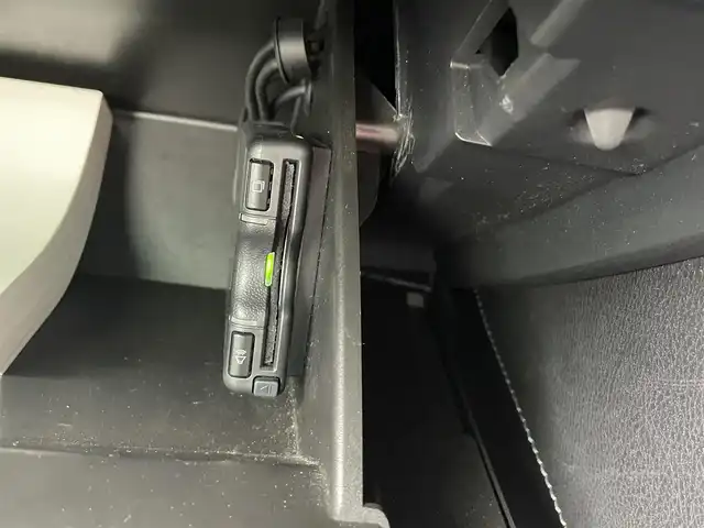 トヨタ ８６ GT 愛知県 2016(平28)年 6.6万km ダークグレーメタリック 純正ナビ/・Bluetooth/・CD/DVD/・フルセグテレビ/・SD音楽録音/バックカメラ/オートライト/LEDヘッドライト/クルーズコントロール/ETC/スマートキー/純正フロアマット