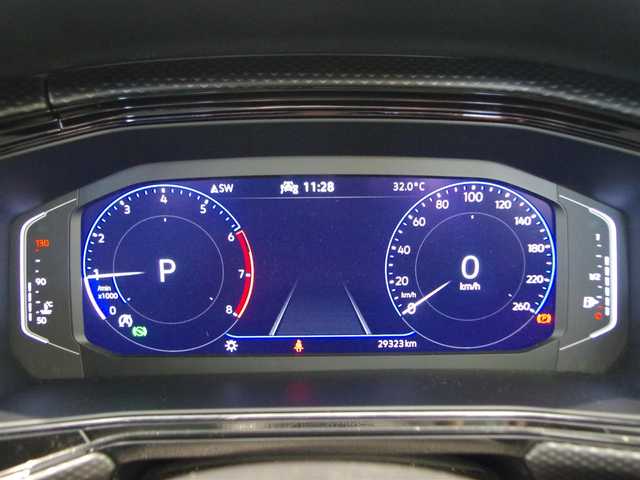 フォルクスワーゲン ＶＷ Ｔ－クロス TSI アクティブ 岐阜県 2022(令4)年 3万km ピュアホワイト セーフティーパッケージ/アダクティブクルーズコントロール　/レーンキープアシスト/ハイビームアシスト　/ブラインドスポットディテクション　/リアビューカメラ/駐車支援システム/パークディスタンスコントロール/オプティカルパーキングシステム/リアトラフィックアラート/同一車線内全車速支援システム/テクノロジーパッケージ/デジタルメータークラスター/スマートフォンワイヤレスチャージング/純正ナビ　/Ａｐｐｌｅ Ｃａｒ Ｐｌａｙ　