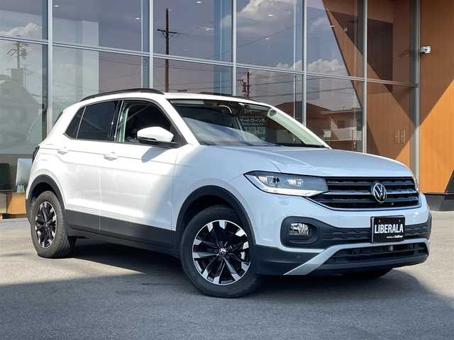 フォルクスワーゲン ＶＷ Ｔ－クロス TSI アクティブ 岐阜県 2022(令4)年 3万km ピュアホワイト セーフティーパッケージ/アダクティブクルーズコントロール　/レーンキープアシスト/ハイビームアシスト　/ブラインドスポットディテクション　/リアビューカメラ/駐車支援システム/パークディスタンスコントロール/オプティカルパーキングシステム/リアトラフィックアラート/同一車線内全車速支援システム/テクノロジーパッケージ/デジタルメータークラスター/スマートフォンワイヤレスチャージング/純正ナビ　/Ａｐｐｌｅ Ｃａｒ Ｐｌａｙ　