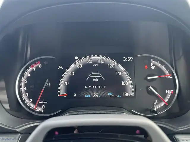 トヨタ ヴォクシー S－Z 東京都 2022(令4)年 3.3万km グリッターブラックガラスフレーク 快適利便パッケージ（High）/・ハンズフリーデュアルパワースライドドア/・パワーバックドア/・「ナノイーX」/・ステアリングヒーター/・2列目キャプテンシート・シートヒーター・オットマン/Toyota Safety Sense/・プリクラッシュセーフティ/・レーントレーシングアシスト/・先行車発進告知機能/・オートマチックハイビーム/・レーダークルーズコントロール/・クリアランスソナー/・パーキングサポートブレーキ/・ブラインドスポットモニター/プッシュスタート/MTモード付きAT/純正ナビ/フルセグTV/バックカメラ/ETC2.0/ハーフレザーシート/後席ロールサンシェード/LEDヘッドライト/17インチ純正アルミホイール