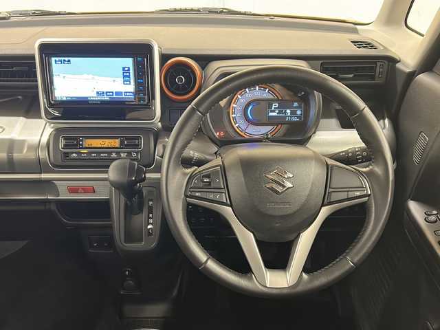 スズキ スペーシア ギア HYBRID XZ 道央・札幌 2019(令1)年 3.8万km アクティブイエロー/ガンメタリック2トーン /4WD//ワンオーナー//寒冷地仕様//社外メモリーナビ/  (DVD/CD/BT/ラジオ/フルセグ)//バックカメラ//衝突軽減ブレーキ//レーンキープアシスト//コーナーセンサー//アイドリングストップ//両側パワースライドドア//前席シートヒーター//革巻きステアリング//ステアリングリモコン//横滑り防止装置//ETC//LEDヘッドライト//フォグライト//オートライト//ウィンカーミラー//電動格納ミラー//ルーフレール//純正フロアマット//純正ドアバイザー//USBソケット//スマートキー//エンジンプッシュスタート//スペアキー//取扱説明書//保証書//ナビ取説