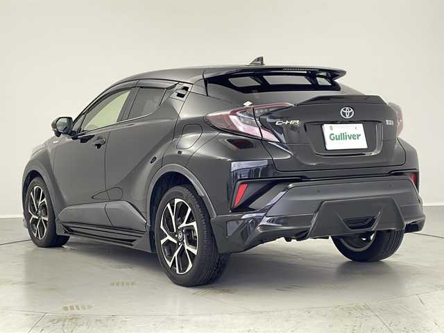 トヨタ Ｃ－ＨＲ G 茨城県 2016(平28)年 6.5万km ブラックマイカ 純正ナビ［NSZT-Y66T］/フルセグ再生可/TRDエアロ/バックカメラ/Toyota Safety Sense /AC100V/純正18インチAW/純正フロアマット/社外ドライブレコーダー/ビルトインETC/LEDヘッドライト