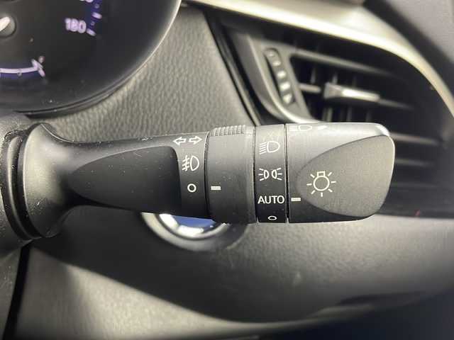 トヨタ Ｃ－ＨＲ G 茨城県 2016(平28)年 6.5万km ブラックマイカ 純正ナビ［NSZT-Y66T］/フルセグ再生可/TRDエアロ/バックカメラ/Toyota Safety Sense /AC100V/純正18インチAW/純正フロアマット/社外ドライブレコーダー/ビルトインETC/LEDヘッドライト