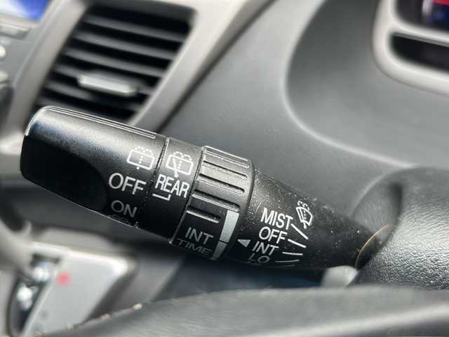 ホンダ オデッセイ アブソルート 富山県 2006(平18)年 16.6万km ダークフォレストパール クルーズコントロール/MTモード付AT/純正ナビ(ナビ確認不可)/バックカメラ(確認不可)/純正アルミホイール/純正フロアマット/三列シート/オートライト/ハロゲンヘッドライト/リモコンキー/スペアキー/盗難防止装置/電動格納ミラー