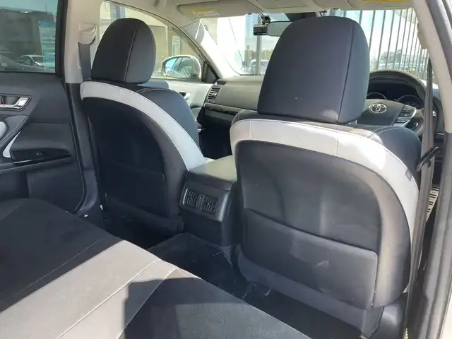 トヨタ マークＸ 250RDS 愛知県 2017(平29)年 5.9万km ホワイトパールクリスタルシャイン アルパインナビ/フルセグTV/Bluetooth接続/バックモニター/トヨタセーフティセンス/プリクラッシュセーフティ/レーンディパーチャーアラート/オートマチックハイビーム/レーダークルーズコントロール/電動パワーシート/コーナーセンサー/純正アルミホイール/純正LEDヘッドライト/パドルシフト/ドライブレコーダー/ETC/ステアリングスイッチ/スマートキー/プッシュスタート