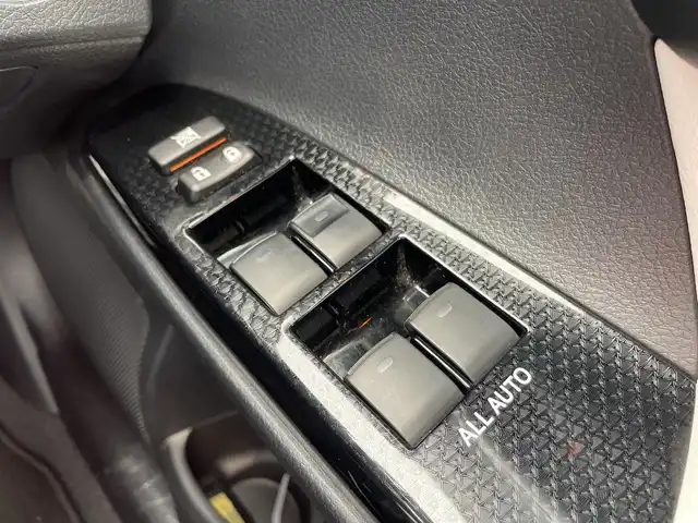 トヨタ マークＸ 250RDS 愛知県 2017(平29)年 5.9万km ホワイトパールクリスタルシャイン アルパインナビ/フルセグTV/Bluetooth接続/バックモニター/トヨタセーフティセンス/プリクラッシュセーフティ/レーンディパーチャーアラート/オートマチックハイビーム/レーダークルーズコントロール/電動パワーシート/コーナーセンサー/純正アルミホイール/純正LEDヘッドライト/パドルシフト/ドライブレコーダー/ETC/ステアリングスイッチ/スマートキー/プッシュスタート