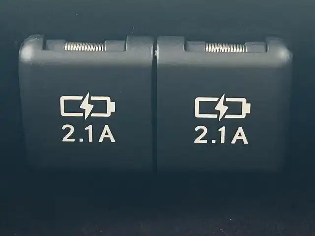 レクサス ＬＳ 500h バージョンL 茨城県 2017(平29)年 13.8万km ソニッククォーツ ワンオーナー/サンルーフ/純正スポイラー/純正HDDナビ/(地デジTV・CD・DVD・BT・USB・ラジオ再生)/レーダークルーズコントロール/レーンアシスト/衝突軽減ブレーキ/コーナーセンサー/本革レザーシート/シートベンチレーション/パワーシート/アラウンドビューカメラ/ビルトインETC/ドライブレコーダー/オートライト/LEDヘッドライト/純正20inアルミホイール/フロアマット/スマートキー/取扱説明書/保証書