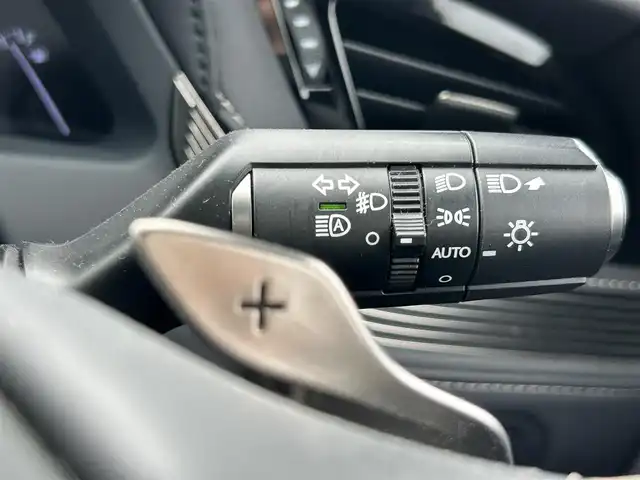レクサス ＬＳ 500h バージョンL 茨城県 2017(平29)年 13.8万km ソニッククォーツ ワンオーナー/サンルーフ/純正スポイラー/純正HDDナビ/(地デジTV・CD・DVD・BT・USB・ラジオ再生)/レーダークルーズコントロール/レーンアシスト/衝突軽減ブレーキ/コーナーセンサー/本革レザーシート/シートベンチレーション/パワーシート/アラウンドビューカメラ/ビルトインETC/ドライブレコーダー/オートライト/LEDヘッドライト/純正20inアルミホイール/フロアマット/スマートキー/取扱説明書/保証書