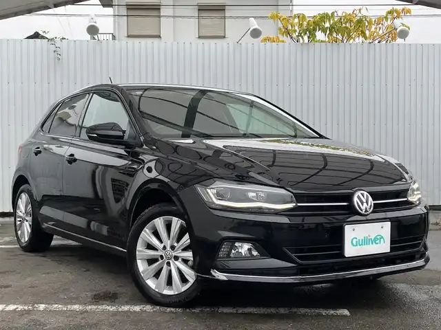 フォルクスワーゲン ポロ TSIハイライン 三重県 2018(平30)年 7.8万km 黒 ♪プリクラッシュブレーキシステム(FrontAssist)/♪アダプティブクルーズコントロール(ACC)/♪リアトラフィックアラート/♪ブラインドスポットディテクション/♪駐車支援システム(ParkAssist)/♪パークディスタンスコントロール/♪アイドリングストップ/♪メーカーナビ/・AppleCarPlay・AndroidAuto/・MirrorLink・フルセグ・Bluetooth/・DVD再生・CD録音/・USB/♪バックカメラ/♪LEDヘッドライト/♪フォグライト/♪オートライト/♪ウィンカーミラー/♪スマートキー/♪プッシュスタート/♪パドルシフト/♪サイド&カーテンエアバック/♪ビルトインETC/♪スモークフィルム