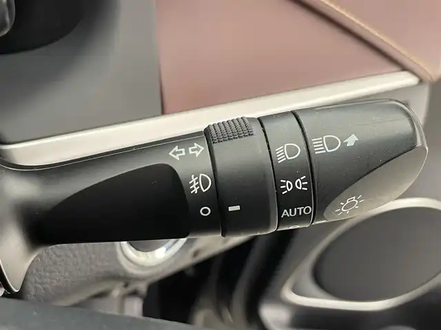 トヨタ ハリアー プログレス メタル&レザーP 滋賀県 2019(平31)年 6.6万km スパークリングブラックパールクリスタルシャイン 純正9型ナビ/（CD/DVD/BT/フルセグ）/全方位カメラ/モデリスタエアロ/ビルトインETC/前方ドライブレコーダー/JBLプレミアムサウンド/D/Nパワーシート/D/Nシートヒーター/D/Nシートベンチレーション/衝突被害軽減ブレーキ/レーダークルーズコントロール/レーンキープアシスト/レザーシート/ステアリングスイッチ/LEDヘッドライト/オートライト/オートハイビーム/電動リアゲート/電子パーキング/ブレーキホールド/クリアランスソナー