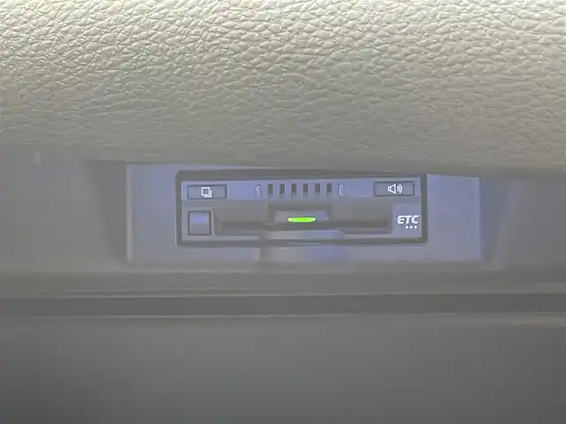 トヨタ ハリアー プログレス メタル&レザーP 滋賀県 2019(平31)年 6.6万km スパークリングブラックパールクリスタルシャイン 純正9型ナビ/（CD/DVD/BT/フルセグ）/全方位カメラ/モデリスタエアロ/ビルトインETC/前方ドライブレコーダー/JBLプレミアムサウンド/D/Nパワーシート/D/Nシートヒーター/D/Nシートベンチレーション/衝突被害軽減ブレーキ/レーダークルーズコントロール/レーンキープアシスト/レザーシート/ステアリングスイッチ/LEDヘッドライト/オートライト/オートハイビーム/電動リアゲート/電子パーキング/ブレーキホールド/クリアランスソナー