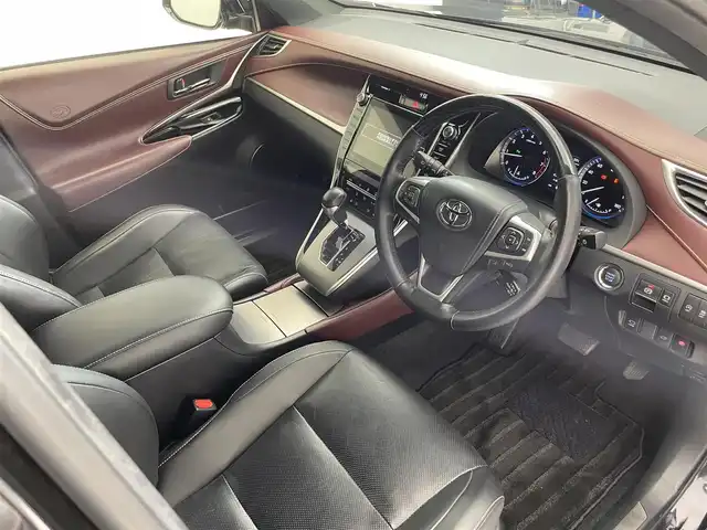 トヨタ ハリアー プログレス メタル&レザーP 滋賀県 2019(平31)年 6.6万km スパークリングブラックパールクリスタルシャイン 純正9型ナビ/（CD/DVD/BT/フルセグ）/全方位カメラ/モデリスタエアロ/ビルトインETC/前方ドライブレコーダー/JBLプレミアムサウンド/D/Nパワーシート/D/Nシートヒーター/D/Nシートベンチレーション/衝突被害軽減ブレーキ/レーダークルーズコントロール/レーンキープアシスト/レザーシート/ステアリングスイッチ/LEDヘッドライト/オートライト/オートハイビーム/電動リアゲート/電子パーキング/ブレーキホールド/クリアランスソナー
