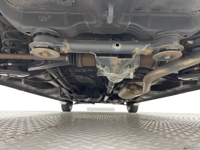 ホンダ Ｎ ＢＯＸ G SSパッケージ 新潟県 2017(平29)年 6.3万km プレミアムホワイトパールⅡ スマートキー/４WD/スペアキー1本/メモリナビ　型式VXM-174CSi/CD/BT/ワンセグ/ドライブレコーダー前後/両側パワースライドドア/シートヒーター　D席/N席/フロアマット/バイザー/夏タイヤ4本セット