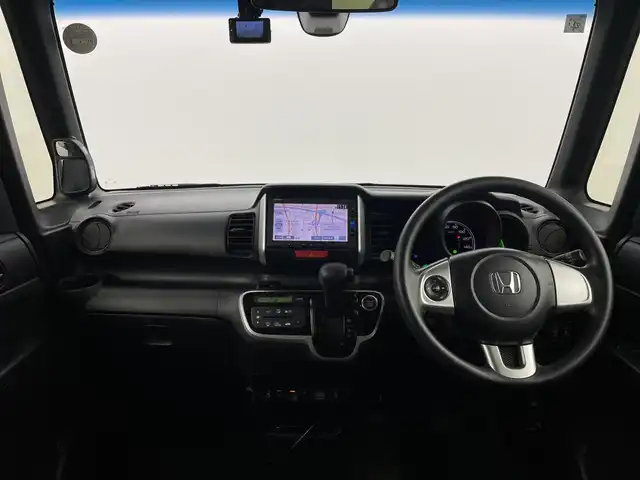 ホンダ Ｎ ＢＯＸ G SSパッケージ 新潟県 2017(平29)年 6.3万km プレミアムホワイトパールⅡ スマートキー/４WD/スペアキー1本/メモリナビ　型式VXM-174CSi/CD/BT/ワンセグ/ドライブレコーダー前後/両側パワースライドドア/シートヒーター　D席/N席/フロアマット/バイザー/夏タイヤ4本セット