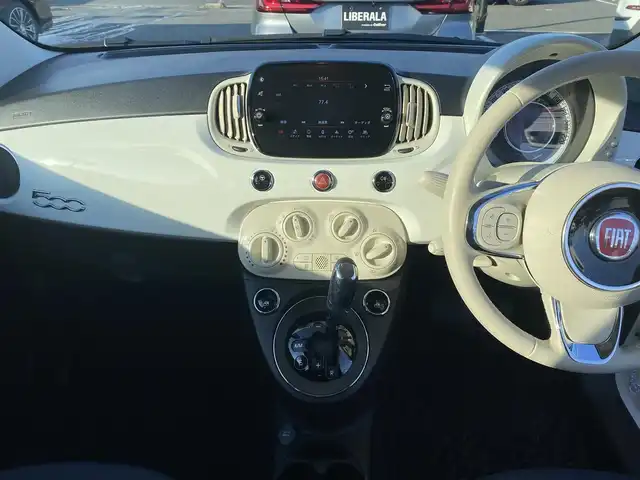 フィアット ５００ 1．2 カルト 福岡県 2021(令3)年 2万km ボサノバホワイト ・クルーズコントロール/・純正ディスプレイオーディオ／Ｂｌｕｅｔｏｏｔｈ／ＵＳＢ/carplay/・純正ドライブレコーダー/・パドルシフト/・フロントフォグランプ/・リモコンキー/・取扱説明書
