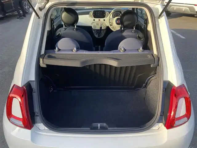 フィアット ５００ 1．2 カルト 福岡県 2021(令3)年 2万km ボサノバホワイト ・クルーズコントロール/・純正ディスプレイオーディオ／Ｂｌｕｅｔｏｏｔｈ／ＵＳＢ/carplay/・純正ドライブレコーダー/・パドルシフト/・フロントフォグランプ/・リモコンキー/・取扱説明書