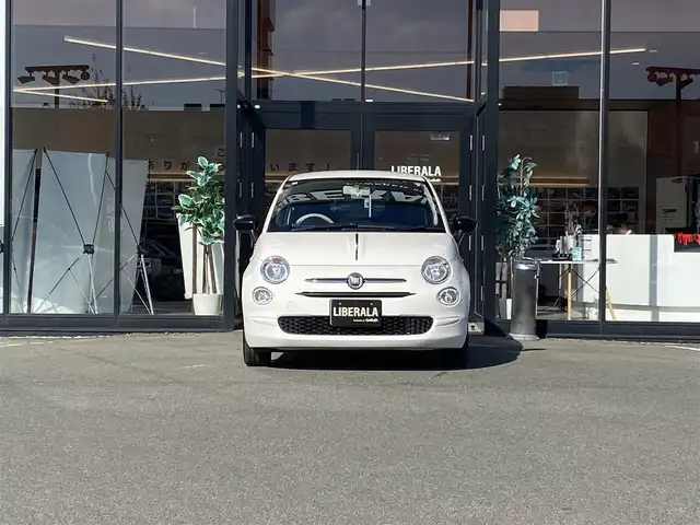 フィアット ５００ 1．2 カルト 福岡県 2021(令3)年 2万km ボサノバホワイト ・クルーズコントロール/・純正ディスプレイオーディオ／Ｂｌｕｅｔｏｏｔｈ／ＵＳＢ/carplay/・純正ドライブレコーダー/・パドルシフト/・フロントフォグランプ/・リモコンキー/・取扱説明書