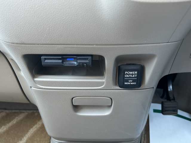 ホンダ Ｎ ＢＯＸ G Lパッケージ 東京都 2013(平25)年 2万km プレミアムブロンズパール 4WD/社外メモリナビ/・TV/CD/SD/横滑り防止装置/盗難防止装置/ETC/ドアバイザー/パワースライドドア/14インチ純正アルミホイール/チップアップシート/スペアキー1本/プッシュスタート/取扱説明書/スペアキー1本