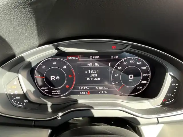 アウディ Ｑ５ 40TDIクワトロ スポーツ 山形県 2020(令2)年 2.3万km デイトナグレーパールエフェクト 純正ＨＤＤナビ　/フルセグＴＶ　/ETC2.0 /Bluetooth/USB/AUX/SD/CD/DVD/運転席/助手席パワーシート　/運転席/助手席シートヒーター　/ハーフレザーシート　/ルーフレール　/電動リアゲート　/ACC