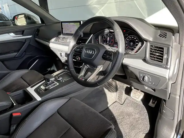 アウディ Ｑ５ 40TDIクワトロ スポーツ 山形県 2020(令2)年 2.3万km デイトナグレーパールエフェクト 純正ＨＤＤナビ　/フルセグＴＶ　/ETC2.0 /Bluetooth/USB/AUX/SD/CD/DVD/運転席/助手席パワーシート　/運転席/助手席シートヒーター　/ハーフレザーシート　/ルーフレール　/電動リアゲート　/ACC