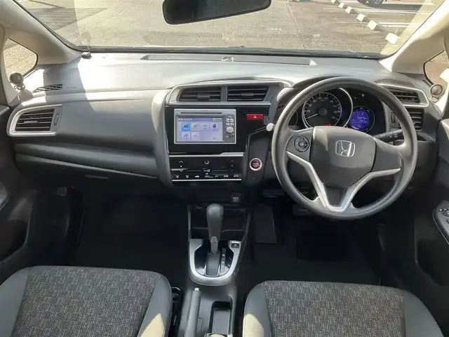 ホンダ フィット 13G Fパッケージ ファインED 滋賀県 2017(平29)年 11万km クリスタルブラックパール ワンオーナー/純正ナビ/DVD、CD、ワンセグテレビ/バックカメラ/ETC/カロッツェリアチェーンアップトゥイーター/プッシュスタート/純正フロアマット/社外14インチホイール/取扱説明書/保証書/