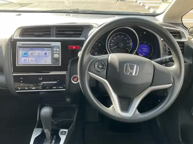 ホンダ フィット 13G Fパッケージ ファインED 滋賀県 2017(平29)年 11万km クリスタルブラックパール ワンオーナー/純正ナビ/DVD、CD、ワンセグテレビ/バックカメラ/ETC/カロッツェリアチェーンアップトゥイーター/プッシュスタート/純正フロアマット/社外14インチホイール/取扱説明書/保証書/