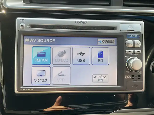 ホンダ フィット 13G Fパッケージ ファインED 滋賀県 2017(平29)年 11万km クリスタルブラックパール ワンオーナー/純正ナビ/DVD、CD、ワンセグテレビ/バックカメラ/ETC/カロッツェリアチェーンアップトゥイーター/プッシュスタート/純正フロアマット/社外14インチホイール/取扱説明書/保証書/