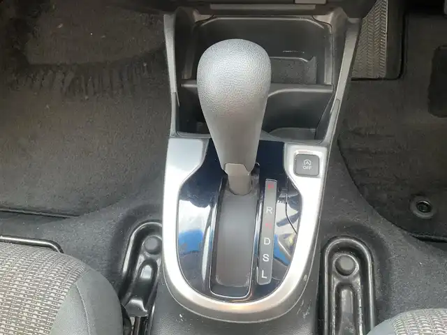 ホンダ フィット 13G Fパッケージ ファインED 滋賀県 2017(平29)年 11万km クリスタルブラックパール ワンオーナー/純正ナビ/DVD、CD、ワンセグテレビ/バックカメラ/ETC/カロッツェリアチェーンアップトゥイーター/プッシュスタート/純正フロアマット/社外14インチホイール/取扱説明書/保証書/