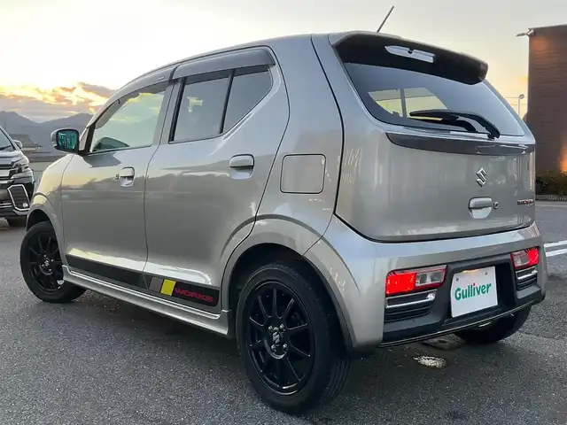 スズキ アルト ワークス 滋賀県 2021(令3)年 4.1万km スチールシルバーM ワンオーナー/車検令和8年5月まで/水冷直列3気筒インタークーラーターボ/5MT/純正KYBショックアブソーバー/純正キセノンヘッドライト/・フォグランプ/純正15インチアルミホイール/純正RECAROシート/カロッツェリア9インチディスプレイオーディオ/・AM/FM/・Bluetooth/純正ビルトインETC/純正フロアマット/スペアキー/取扱説明書/保証書/