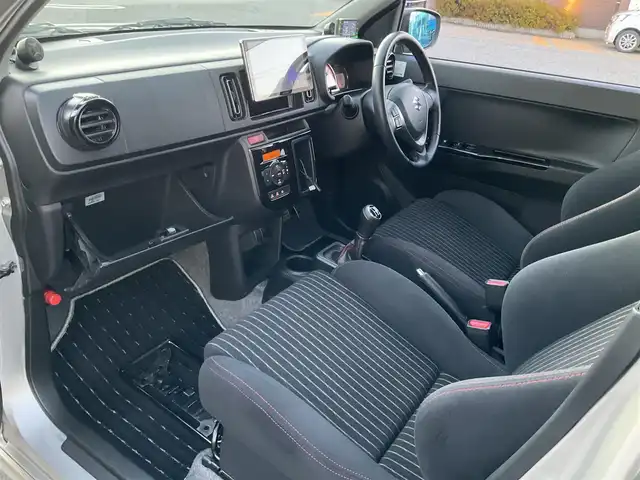 スズキ アルト ワークス 滋賀県 2021(令3)年 4.1万km スチールシルバーM ワンオーナー/車検令和8年5月まで/水冷直列3気筒インタークーラーターボ/5MT/純正KYBショックアブソーバー/純正キセノンヘッドライト/・フォグランプ/純正15インチアルミホイール/純正RECAROシート/カロッツェリア9インチディスプレイオーディオ/・AM/FM/・Bluetooth/純正ビルトインETC/純正フロアマット/スペアキー/取扱説明書/保証書/