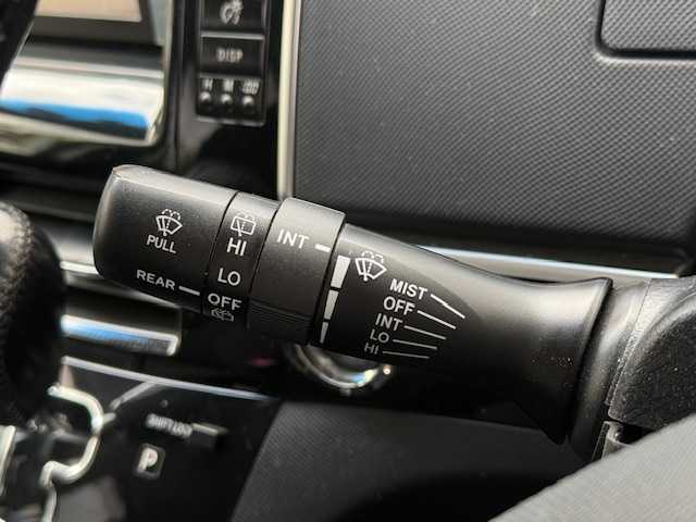 トヨタ エスティマ アエラス 大阪府 2013(平25)年 9.8万km ホワイトパールクリスタルシャイン /禁煙車//純正HDDナビ【NHZN-W61G】//Bluetooth/フルセグ/DVD//両側パワースライドドア//純正18インチアルミホイール//ローダウン//ビルトインETC//キセノン//ステアリングスイッチ//社外レーダー付ルームミラー//ウインカーミラー//フォグライト//Wエアバッグ//ABS//スマートキー//スペアキー有